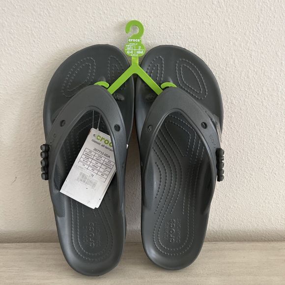 Crocs Unisex Men's Sz 9 Women's 11 Gray Classic All Terrain Flip Flop Sandals - Picture 1 of 9